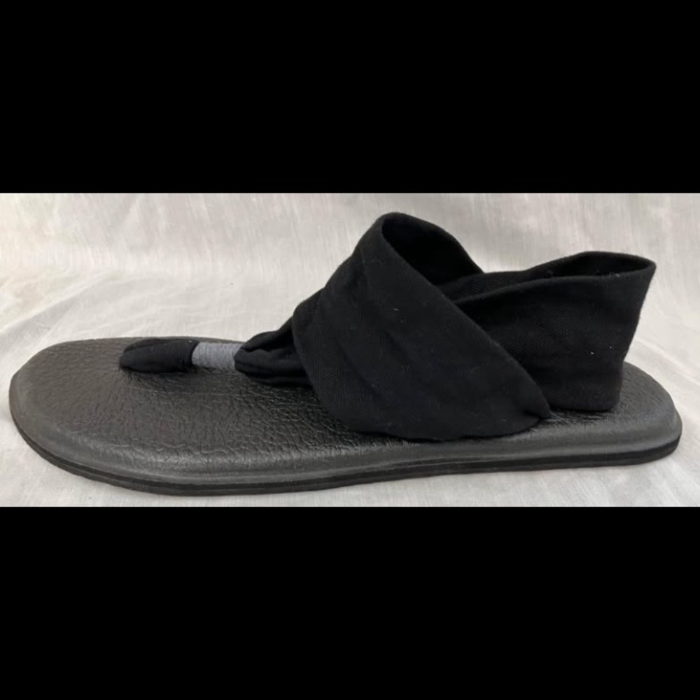 Sanuk women’s size 10 / uk 8 / eur 41 black flip flop / sandals